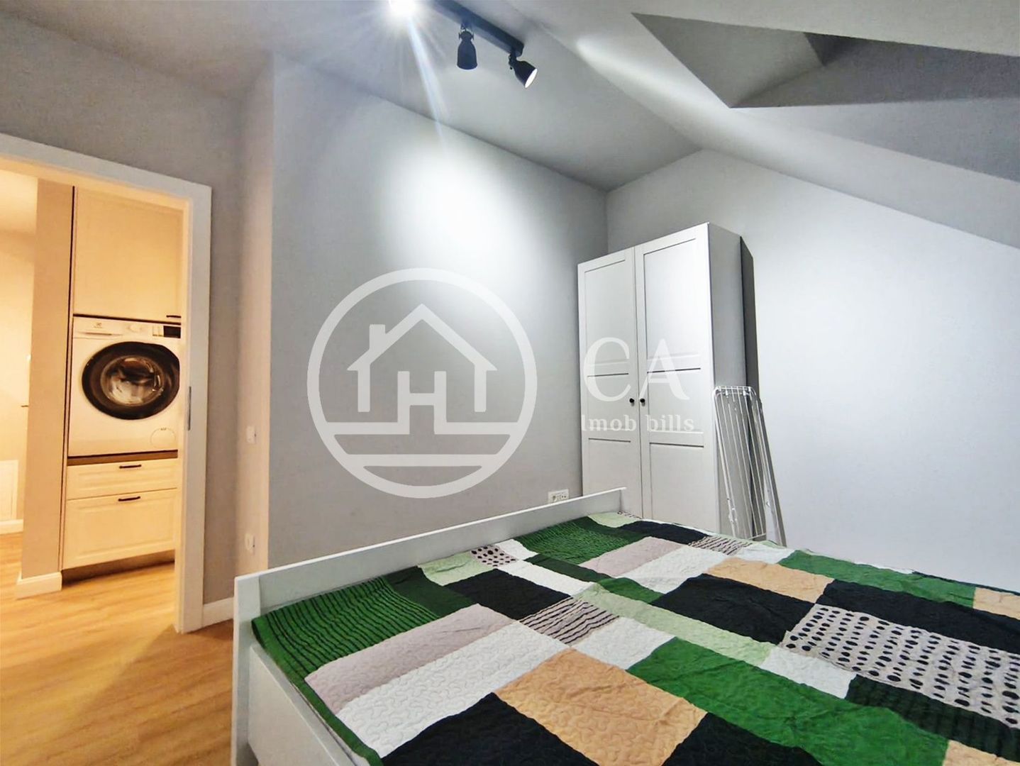 Apartament la casa, de inchiriat cu 3 camere Ultracentral, Oradea - Poză 7