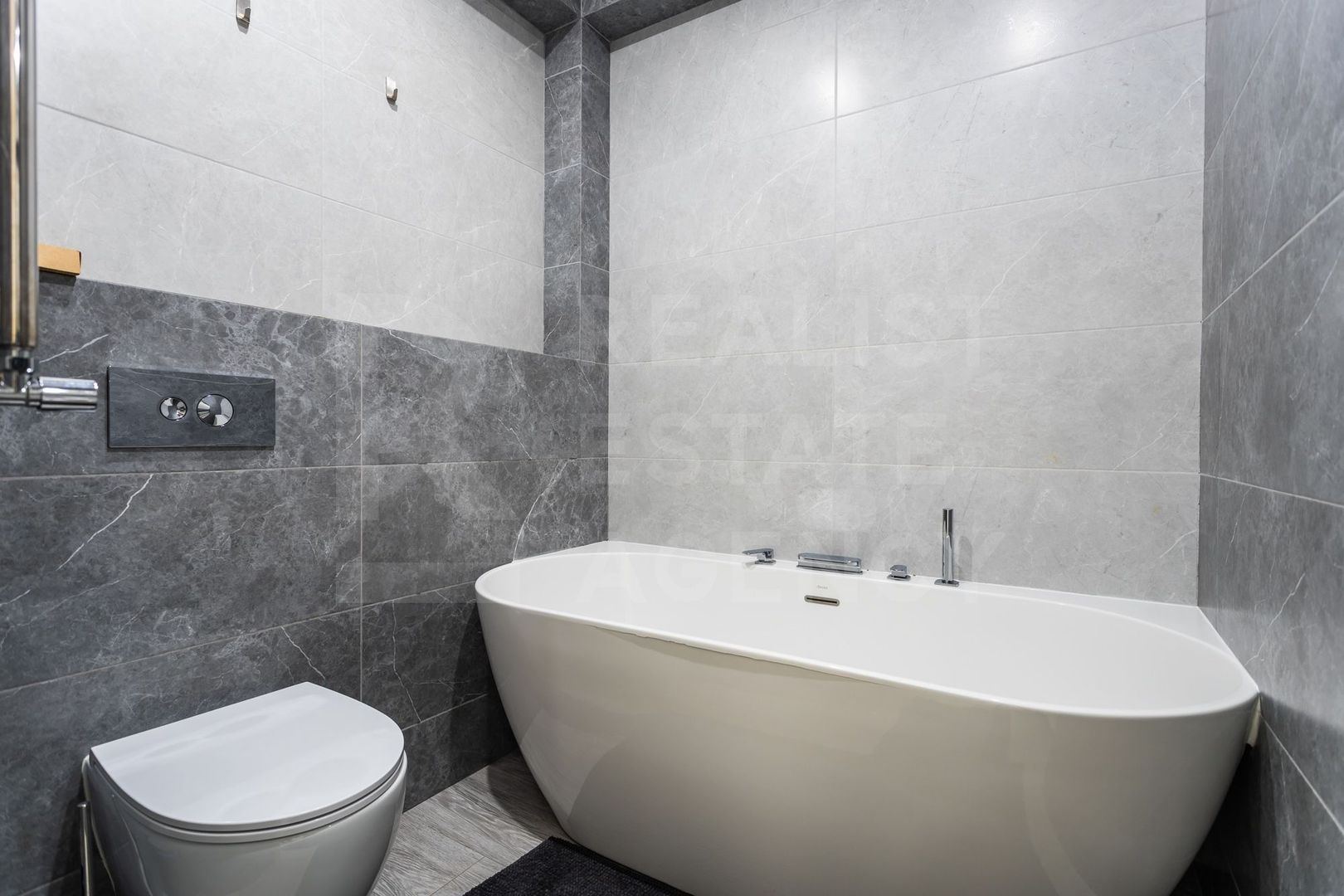 Vânzare, apartament, 3 camere, strada Sprîncenoaia, Centru - Poză 18