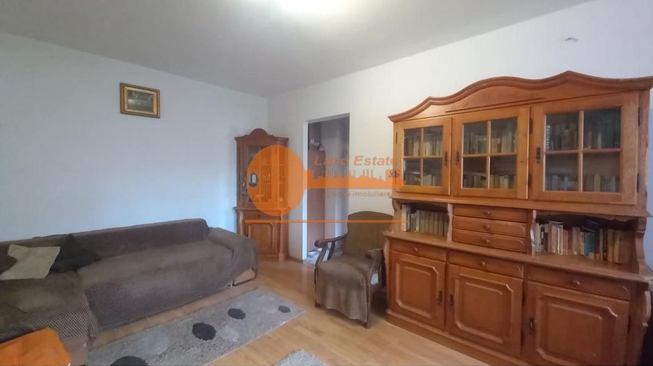 Apartament 4 camere | Brâncoveanu | 400 m metrou - Poză 1