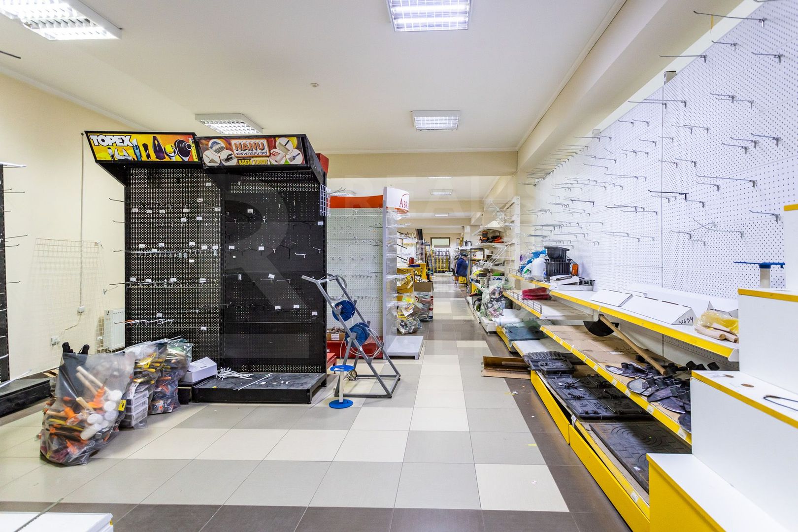 Chirie, spațiu comercial, 460 mp, str. Ștefan Vodă, Vatra - Poză 8