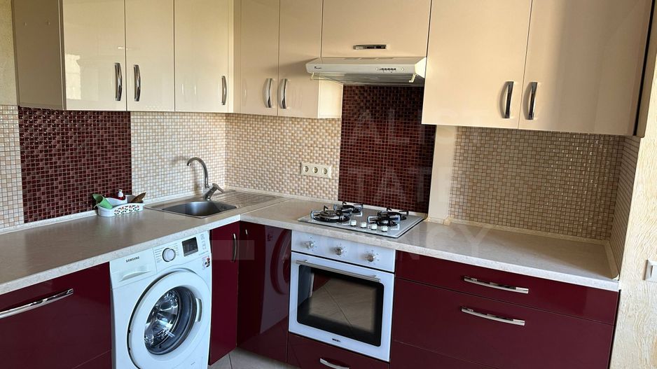 Chirie, apartament, 3 camere, str. Voluntarilor, Ciocana. - Poză 1