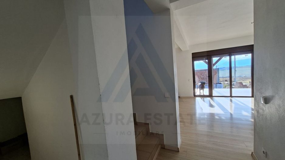Casa intabulata 5 camere 2 bai si curte generoasa in Bavaria Park - Poză 9