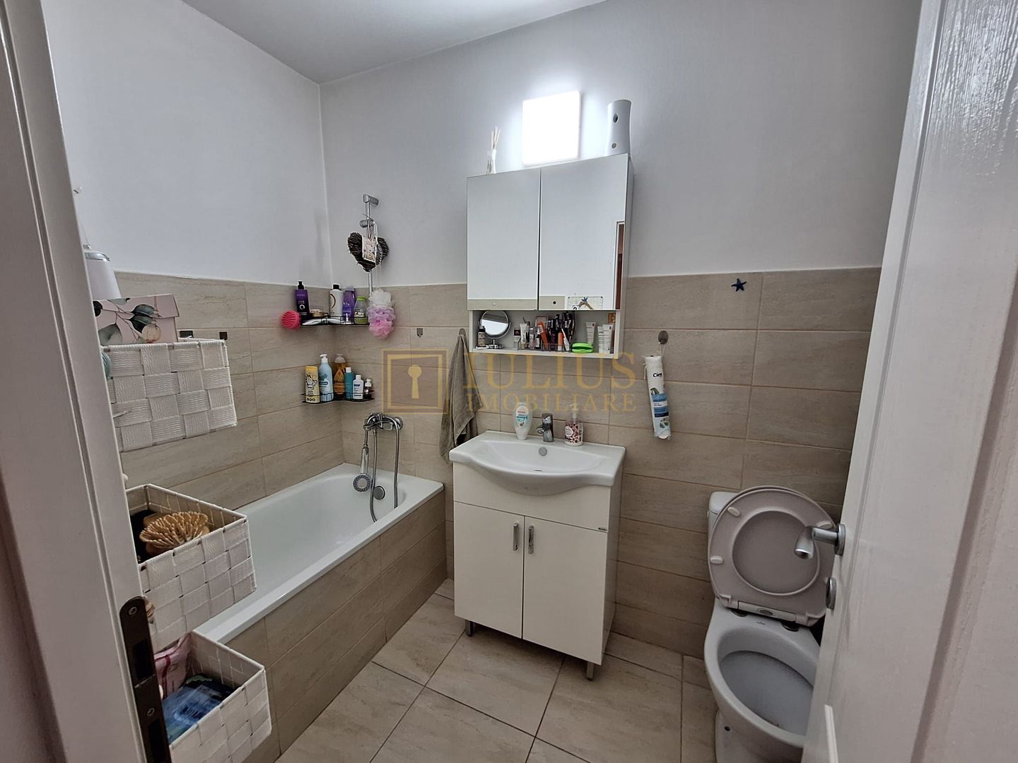 1 camera| zona Modern-Dorobantilor| 38mp| centrala proprie| - Poză 6