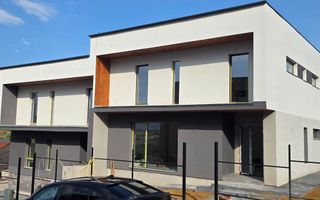 Casă de tip duplex de vânzare | 4 camere | str. Oașului - Poză 1