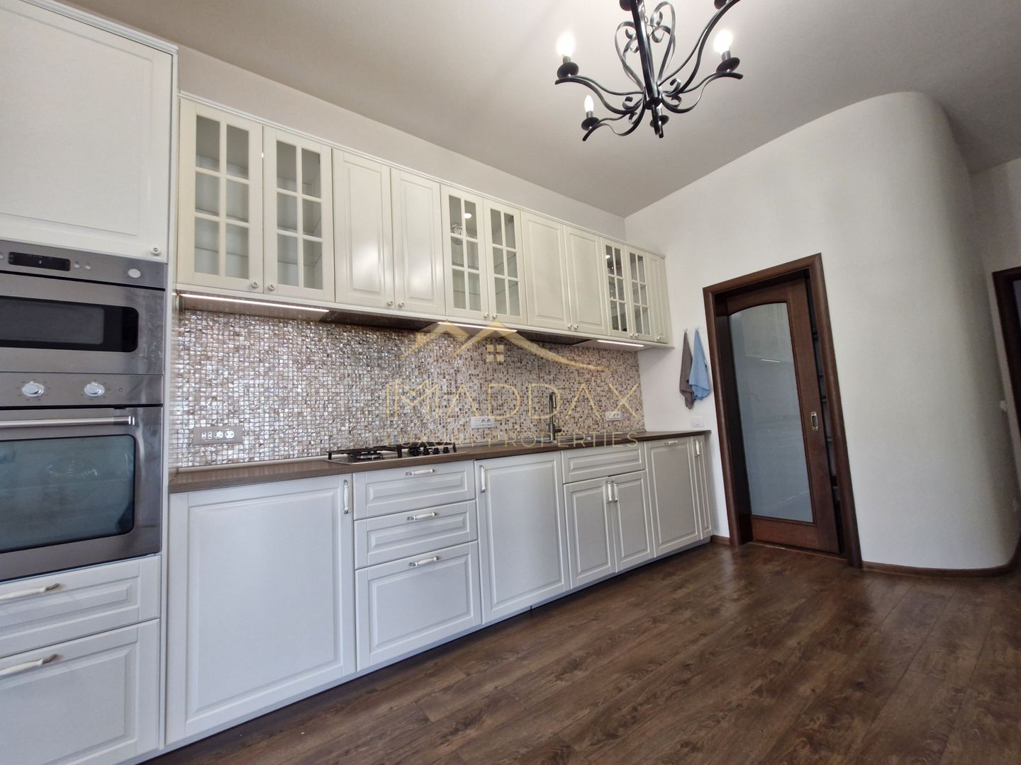 Vilă impresionantă *teren 1000mp // Erou Iancu Nicolae - Poză 28