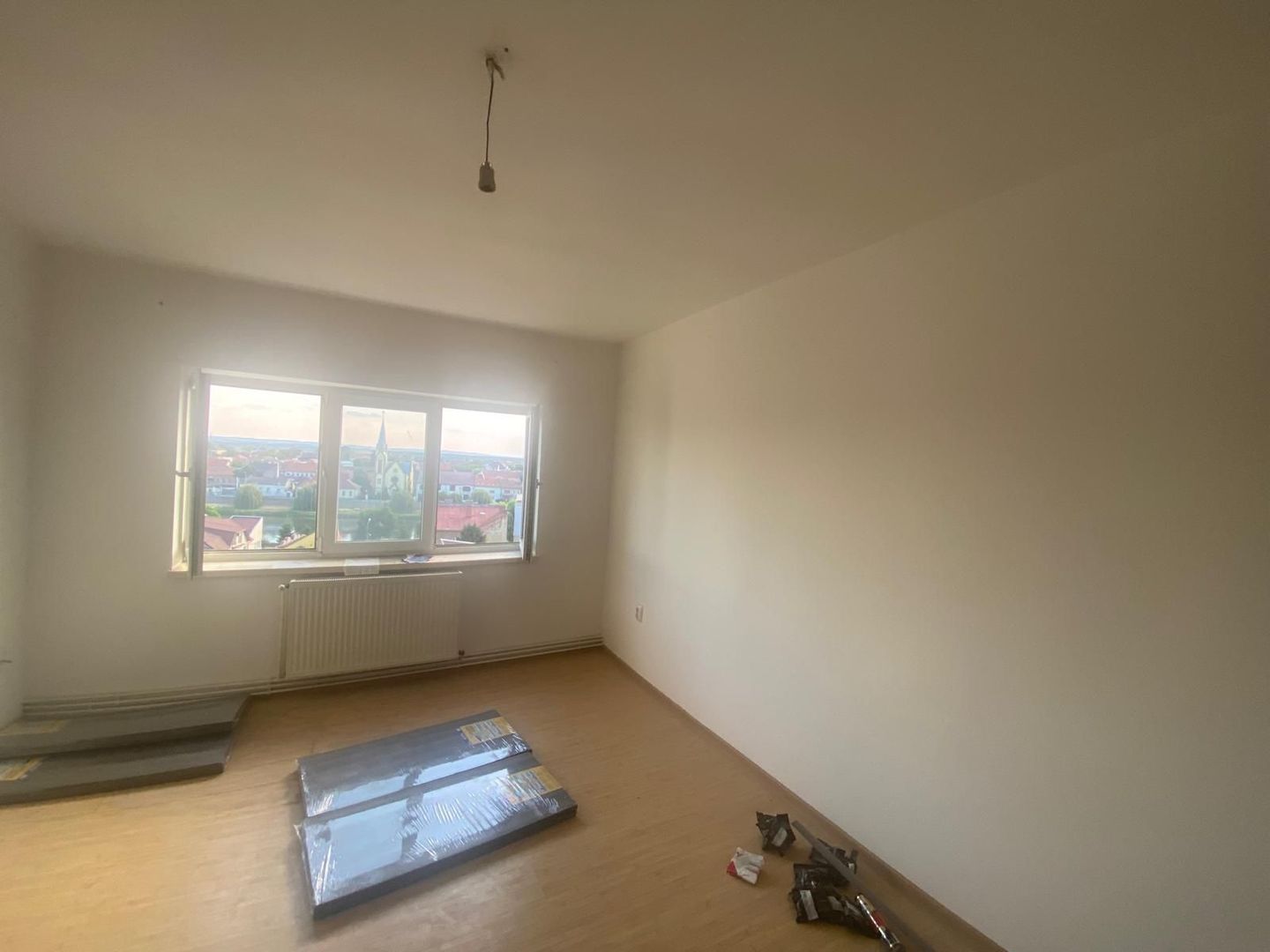 Apartamente de vânzare Lugoj , trei camere, zona Central - Poză 5