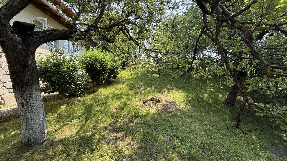 Casă parter+mansarda 80 mp+ teren intravilan 476 mp Sotrile Prahova ! - Poză 32