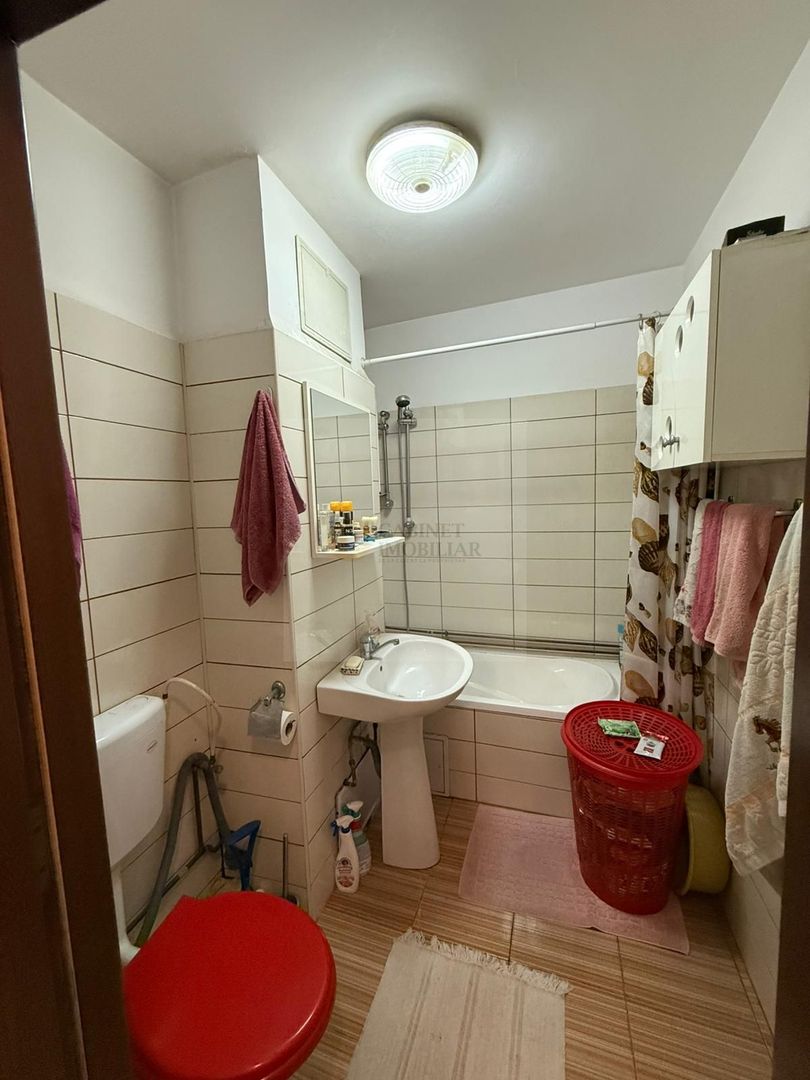 Centrala Proprie | 3 camere | Decomandat | N. Titulescu - Poză 11