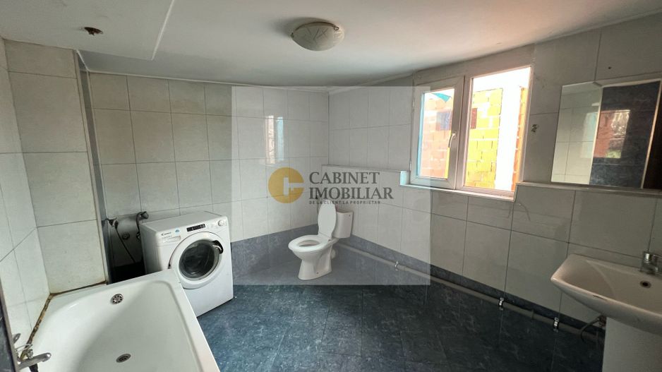 Vilă Modernă în Domenii, Aproape de Biserica Casin - Poză 18