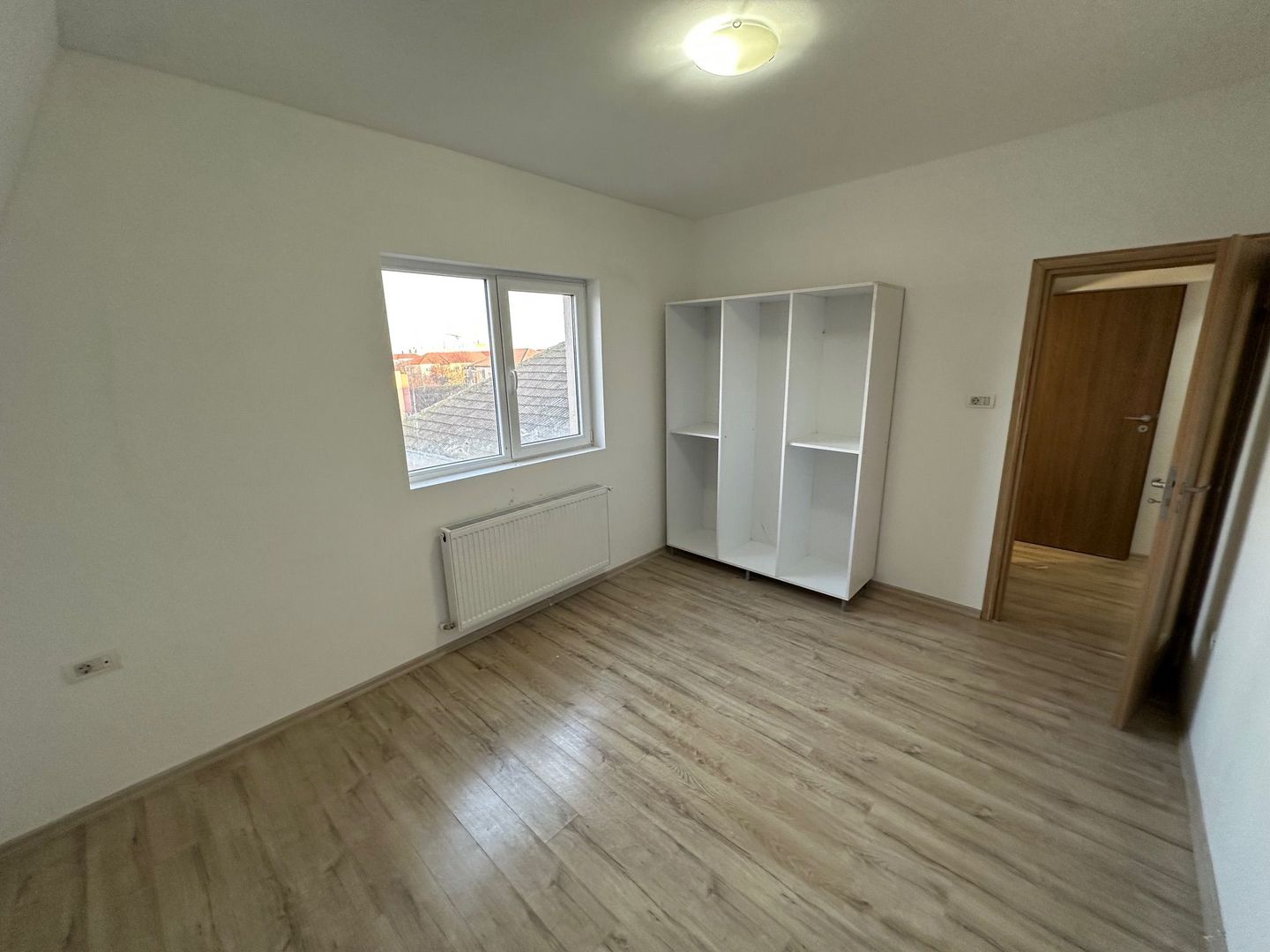 Apartment 3 camere 75 mp utili - Poză 14