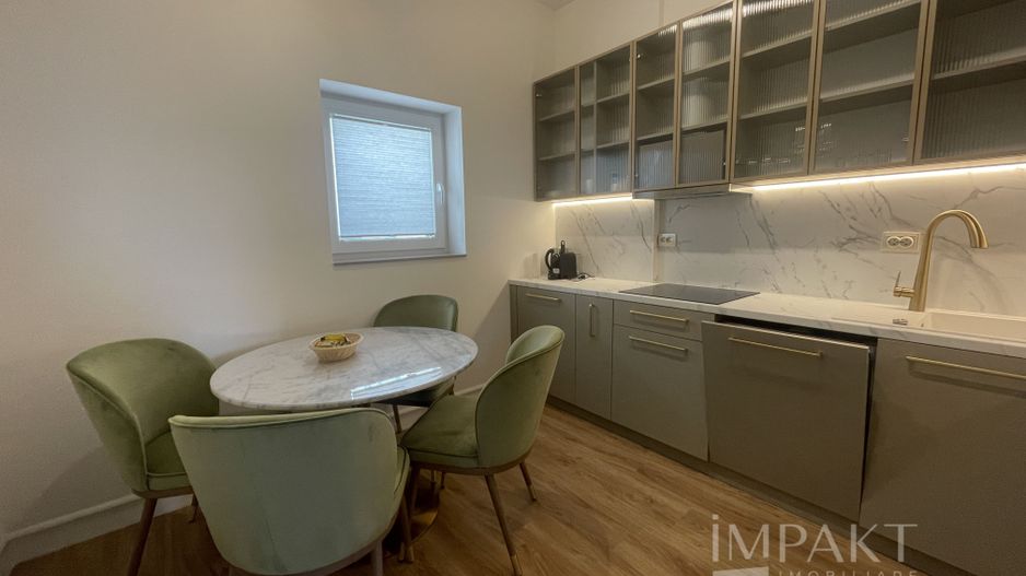 Apartament cu 2 camere, LUX in zona UMF - Poză 8