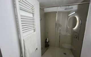 Garsonieră cochetă de închiriat – Șișești, confort și liniște - Poză 6