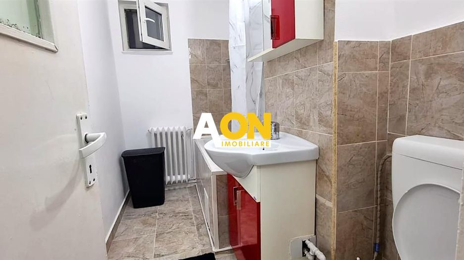 Apartament cu 2 Camere de Vanzare Zona Bulevard - Poză 6