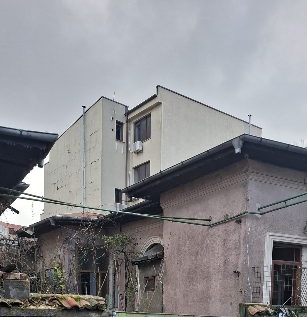 Teren in Dorobanti de vanzare| casa batraneasca demolabila - Poză 2