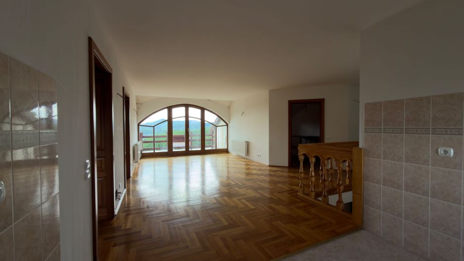 Pensiune Vila Prahova Breaza  10 camere | 3862 mp teren - Poză 4