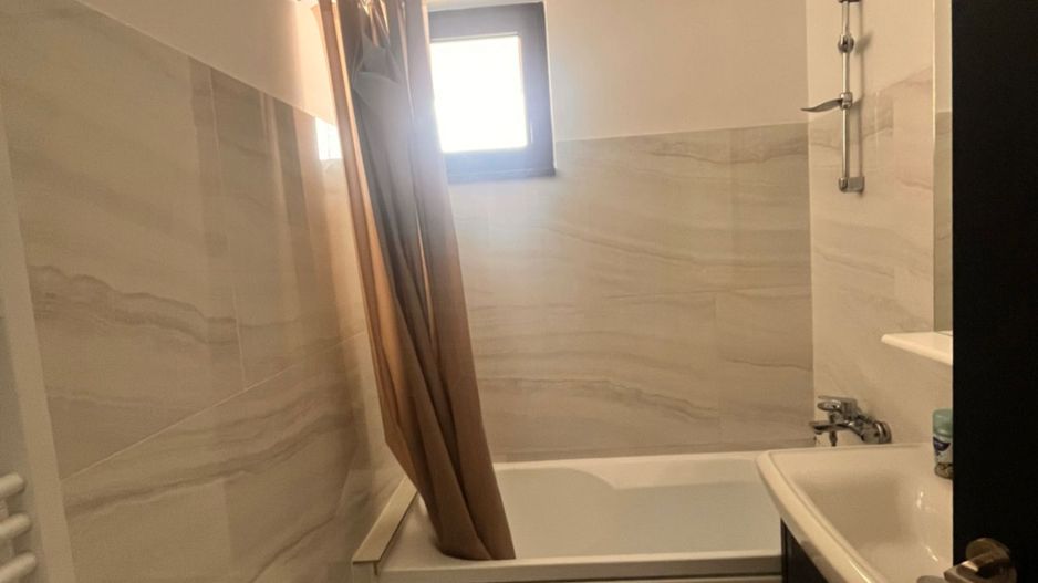 Apartament cu 3 Camere de Vanzare I Suceava/Central I 119.000Euro - Poză 9