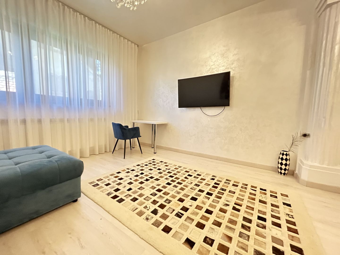 APARTAMENT 3 CAMERE VILA DOMENII + GARSONIERĂ DEMISOL - Poză 2