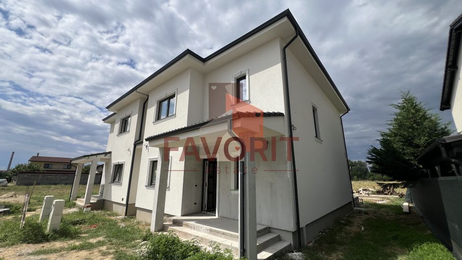 Duplex 4 camere despartit prin camera tehnica | Chisoda - Poză 1