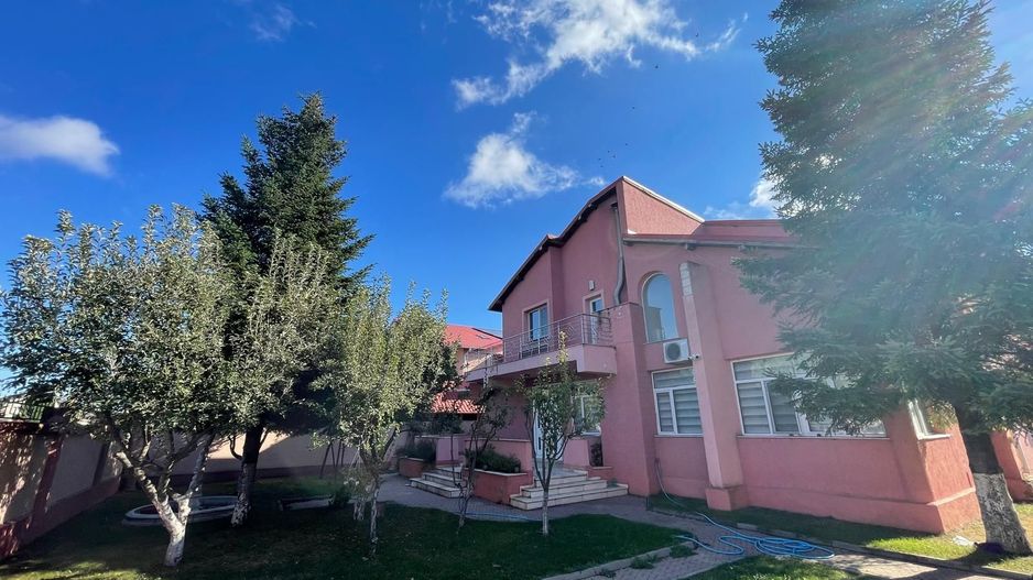 Vila superba 5 camere Pipera  I Erou Iancu Nicolae I  Stradala - Poză 8