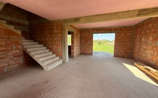 Casă de vânzare la roșu  | 220 mp | 1.200 mp teren - Poză 4
