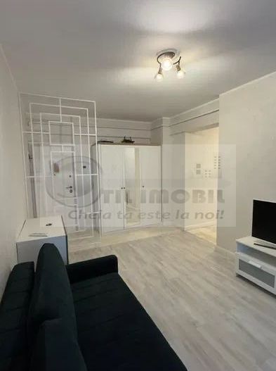 Apartament 2 camere + Loc parcare subteran, Royal Town Copou - Poză 1