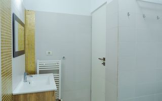 PALAZU MARE -  Vila Duplex cu 4 Camere, Panorama Superba si Curte Amenajata - Poză 44