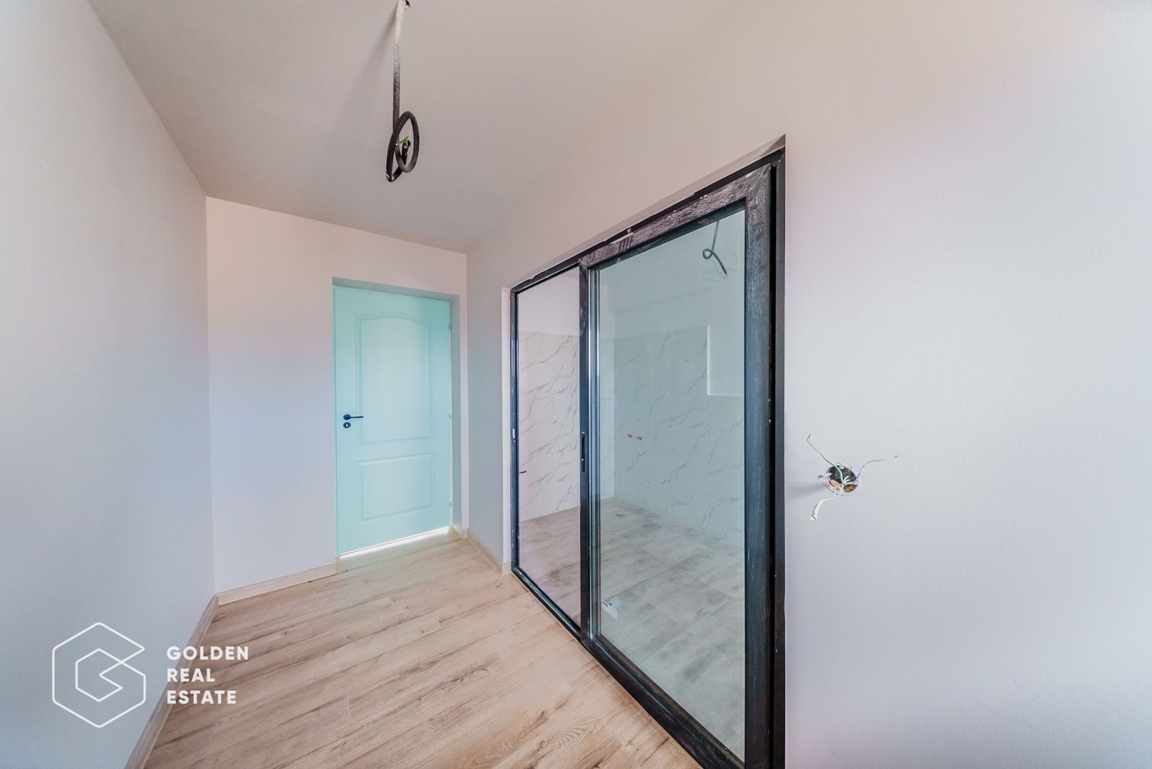 Casa finisata modern, teren 450 mp, in Europa Grand Village - Poză 20