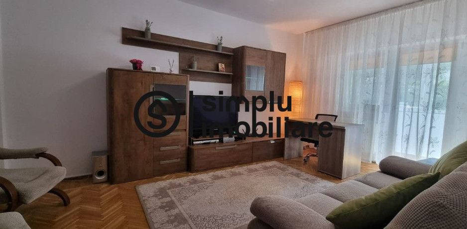 2 decomandate ultracentral, etaj 2, centrala - 450 Euro - Poză 4