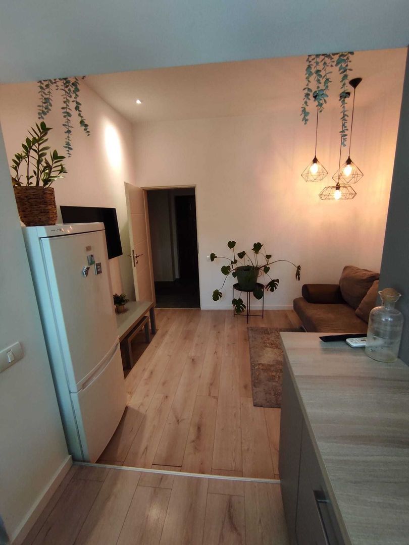 COMISION 0 Apartament 2 camere Cartierul Armenesc T577 - Poză 8