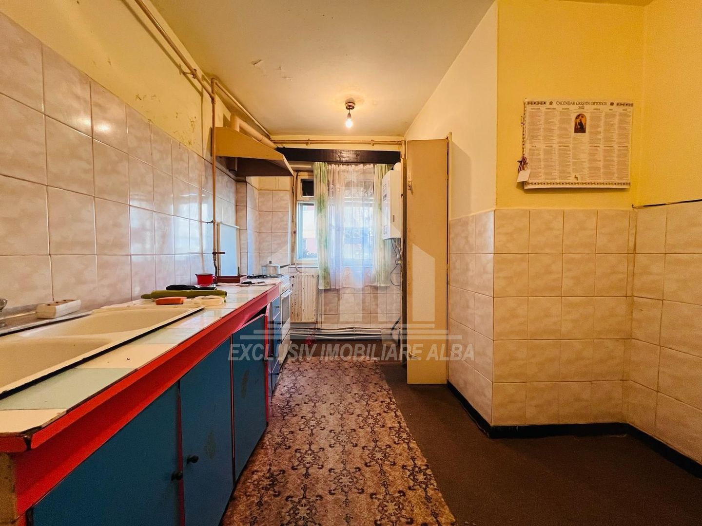 Apartament cu 4 camere decomandate, 2 bai, Cetate - Poză 1