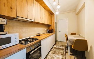 3 camere | 90 mp + curte 45 mp | Mobilat si Utilat Premium | Top - Poză 8