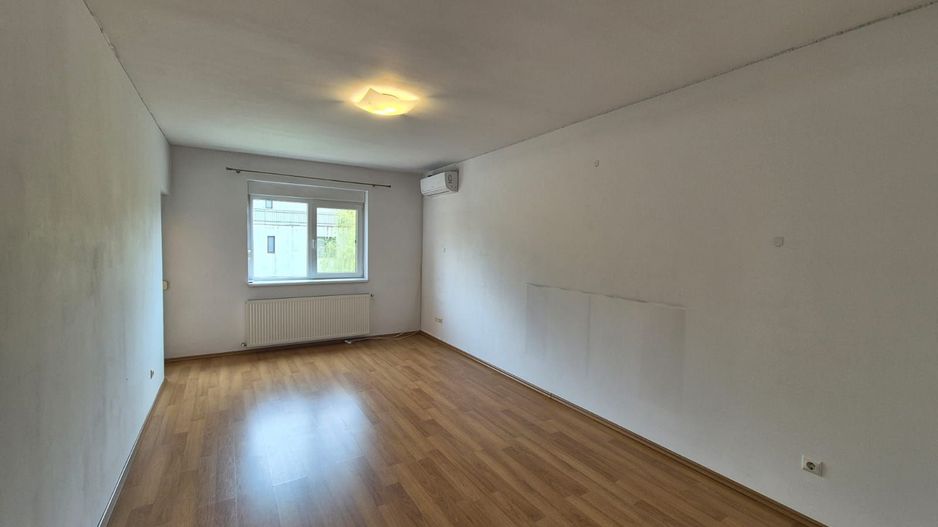 Inchiriere vila 5 dormitoare S + P + 1E + M zona Erou Iancu Nicolae - Poză 6