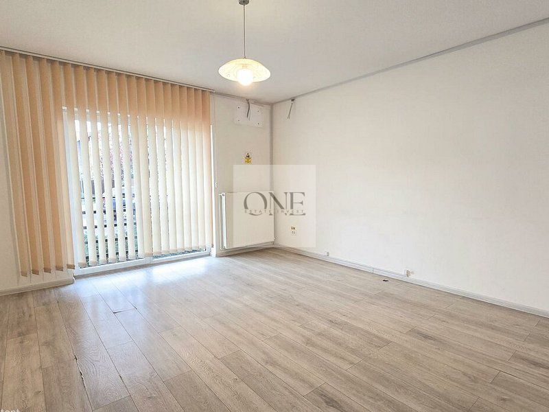 Spatiu De Birou Zona De Case Tractorul - Poză 2