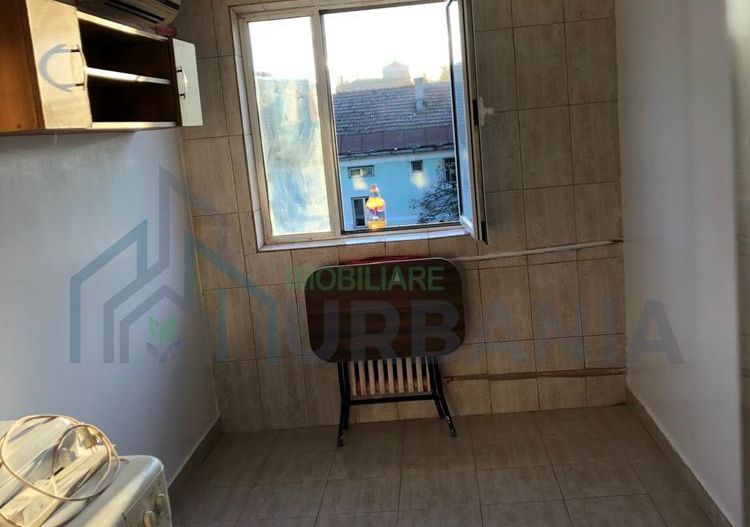 Camera de închiriat în Complexul Bucsinescu, Liteni - Poză 3