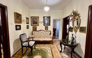 Apartament elegant | Curte generoasă | Lângă parcul Cişmigiu - Poză 1