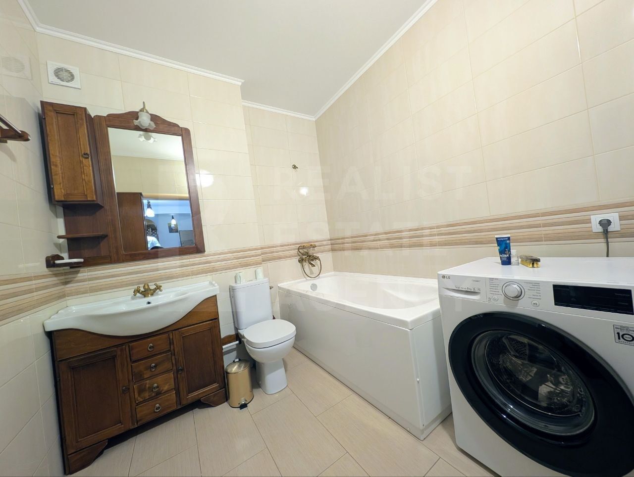 Chirie, apartament 3 camere, str. Alba Iulia, Buiucani - Poză 16