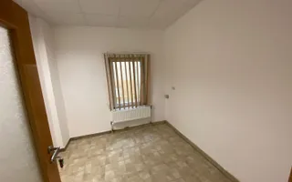 Cladire de birouri zona Olimpia Stadion  suprafață 1.100 mp - Poză 28