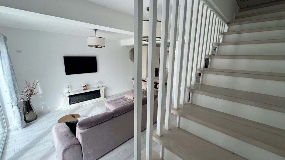 PROIECT DEOSEBIT - Poză 3