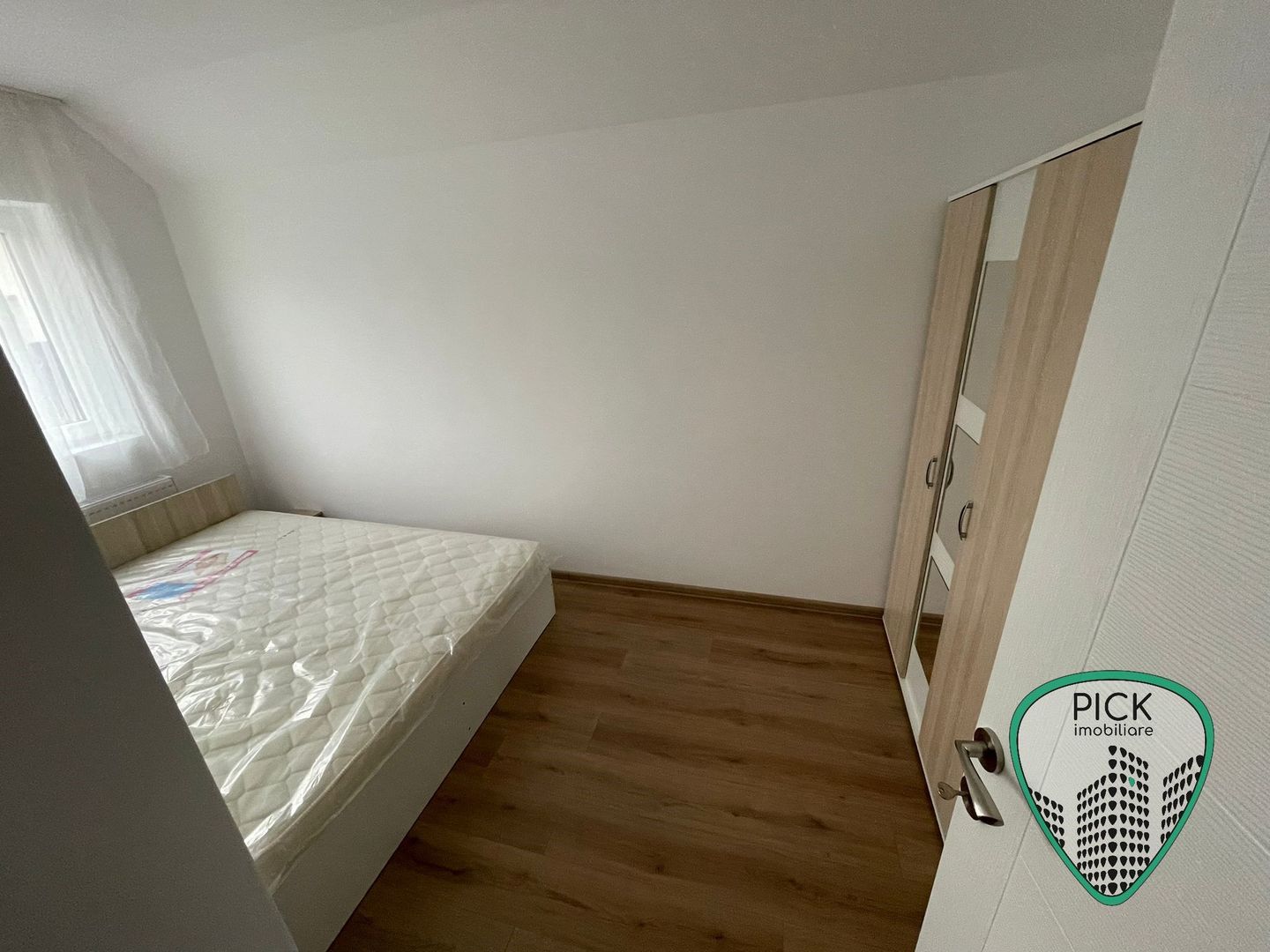 P 1136 - Casă duplex cu 4 camere în Sâncraiu de Mureș - Peștișorul de Aur - Poză 4