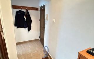 3 Camere Semidecomandat- Etaj 2 - Mobilat/Utilat - Zona Dacia/Bicaz - Poză 9