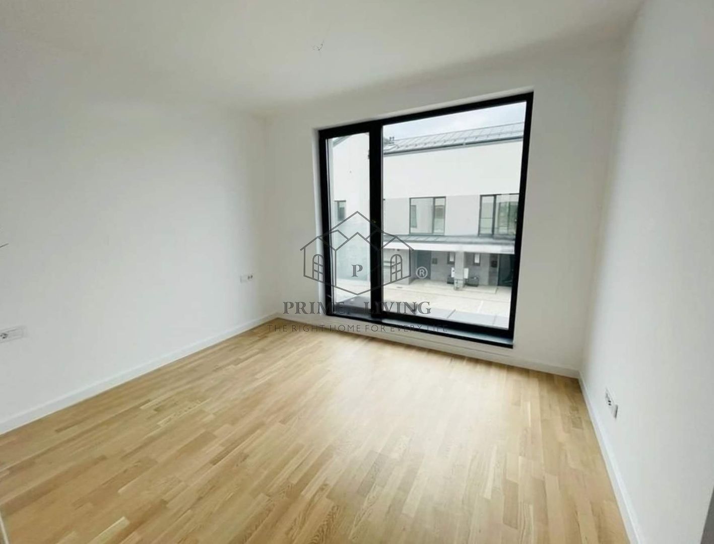 CASA NOU CONSTRUITA IN COMPLEX REZIDENTIAL LA VANZARE IN PIPERA - Poză 8