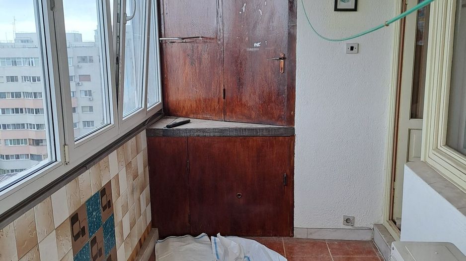 Vand apartament 4 camere - Poză 4
