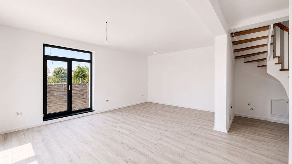 COMISION 0% | Duplex UTVIN | Strada Privata | 265 mp Teren. - Poză 3