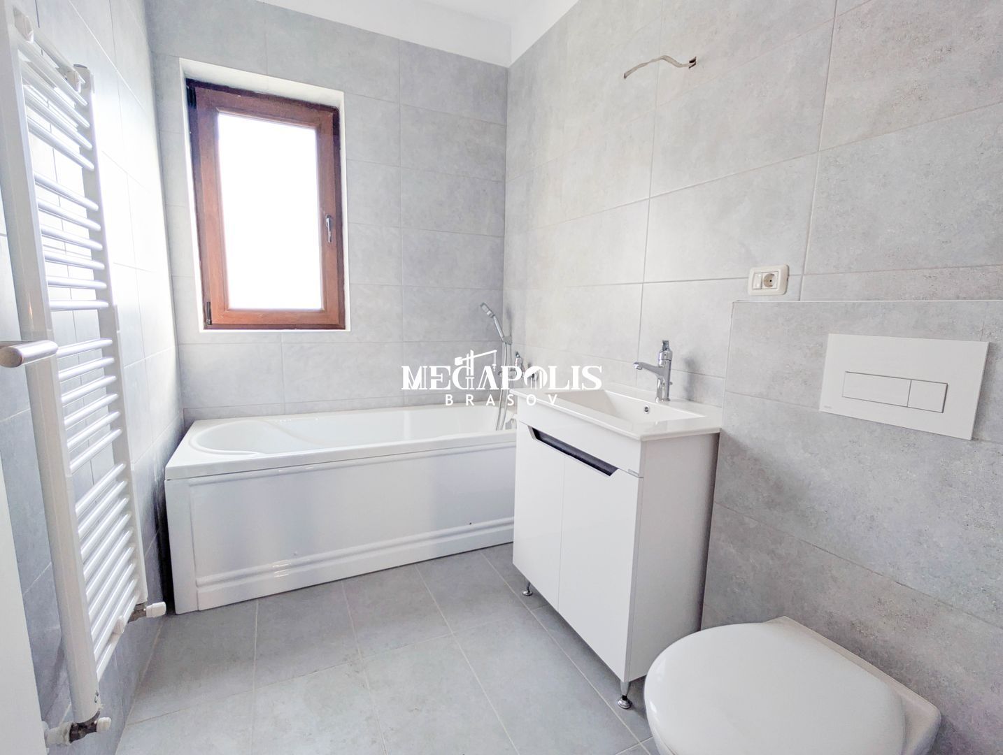 Apartament 2 camere Finisat/1780 euro/mp - Poză 2