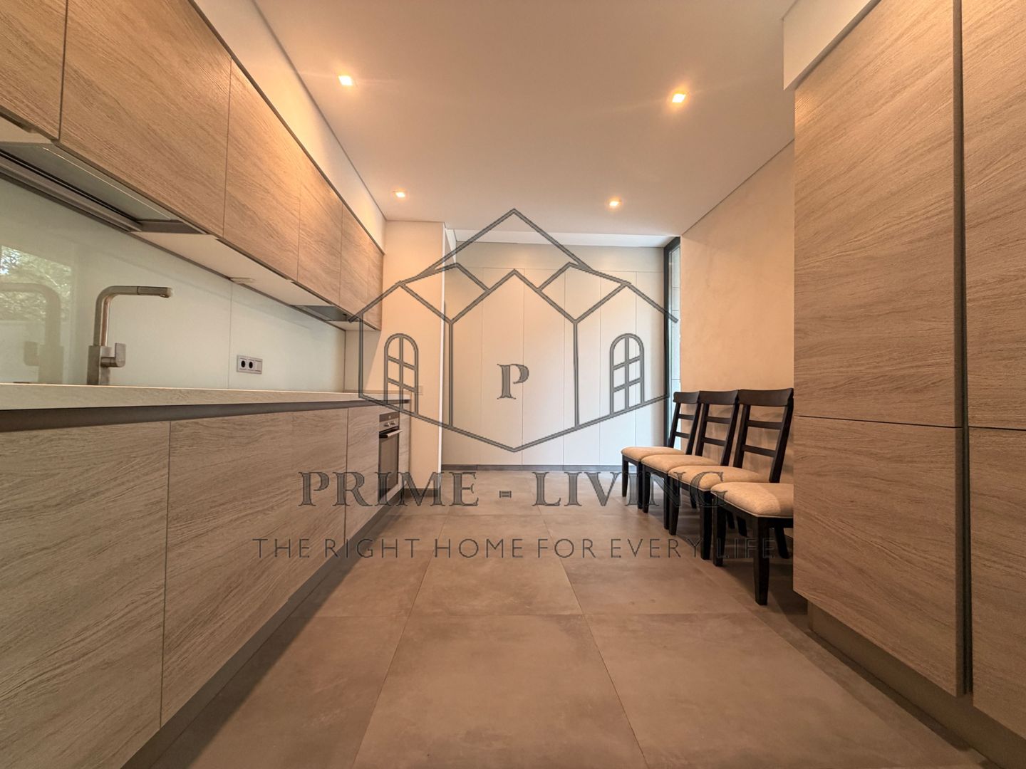 APARTAMENT SPATIOS CU 4 CAMERE LA INCHIRIERII IN ZONA PRIMAVERII - Poză 9