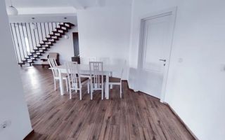 Vilă cu terasă de vis, mansardă cochetă și confort deplin I Sacalaz - Poză 4