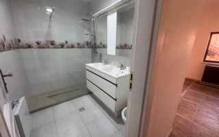 Spațiu de închiriat ultracentral – ideal pentru afacerea ta! - Poză 17