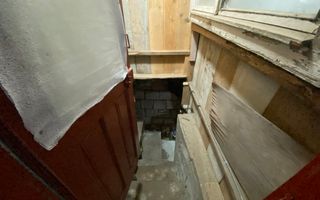 Casa de Vanzare | Maneuti | 3000MP - Poză 11