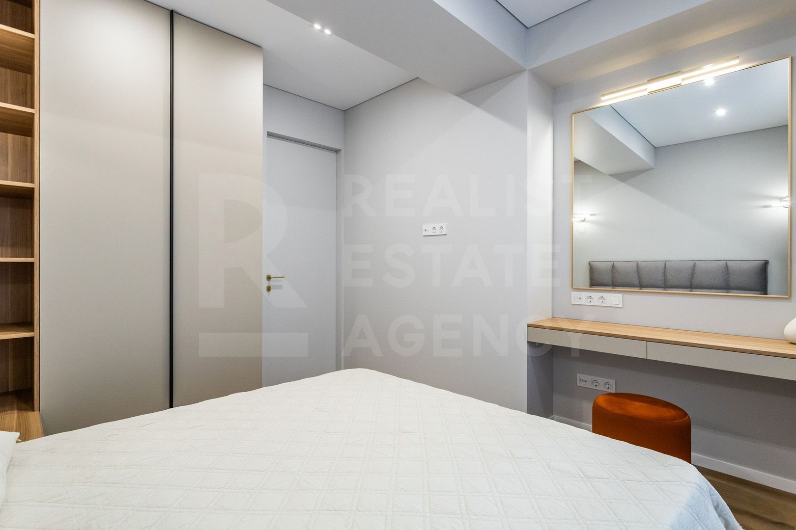 Vânzare, apartament, 3 camere, str. Nicolae Milescu Spătaru, Ciocana - Poză 19