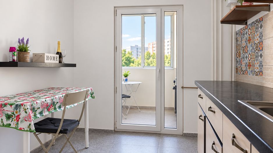 Apartament cu 3 camere de vanzare in zona Radovanu/Colentina - Poză 4